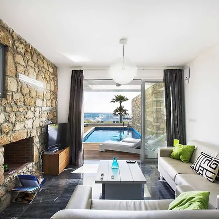 Sapphire * Πάφος