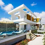Sapphire Villa *
